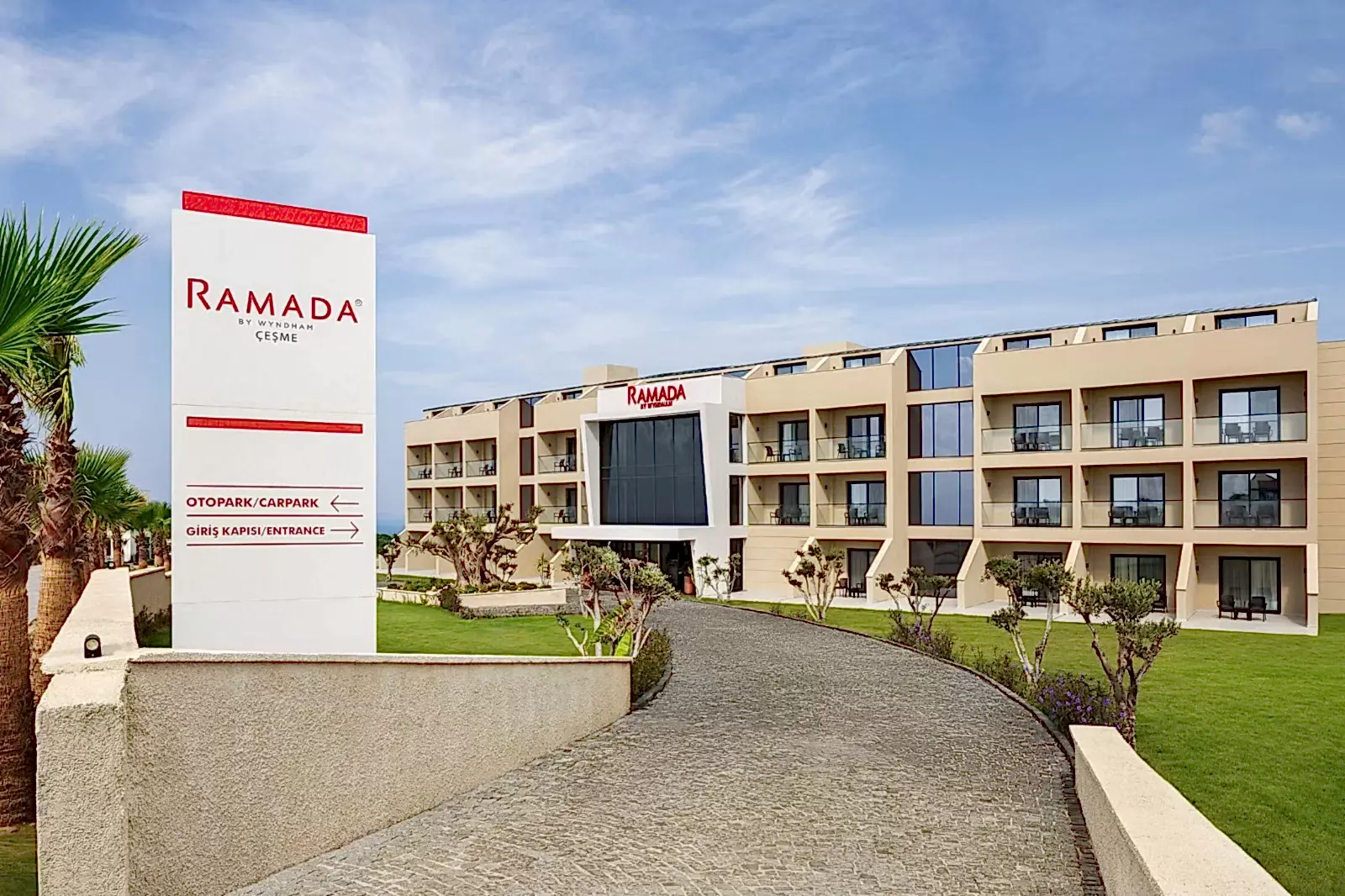 RAMADA BY WYNDHAM ÇEŞME